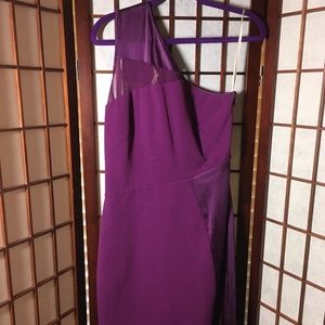 Halston Couture Cold Shoulder Prom/Cocktail Dress